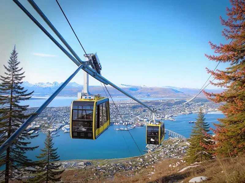 特罗姆瑟缆车（Fjellheisen Cable Car）｜上帝视角的北极之城